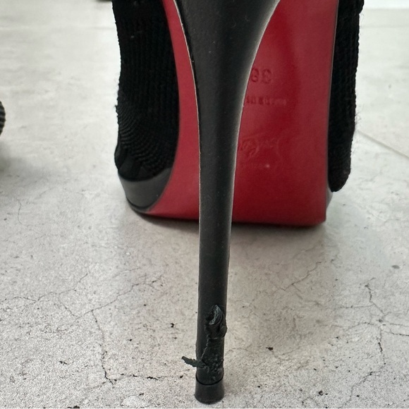 CHRISITAN LOUBOUTIN KNIT BOOTIE - Picture 6 of 10